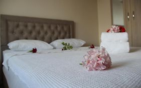Cunda Efsane Hotel